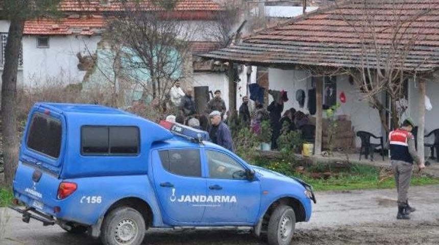 Yatalak Yaşlı Kadın Yanarak &Ouml;ld&uuml;