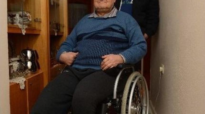 Edirne&rsquo;de Engelli Vatandaşa Yardım Eli