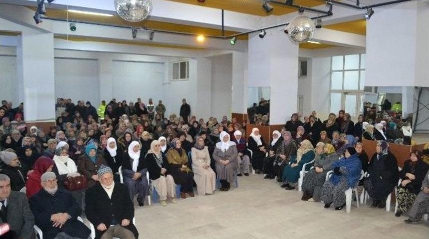 &Ccedil;erkezk&ouml;y&rsquo;de 42 Kişi Kutsal Topraklara Uğurlandı