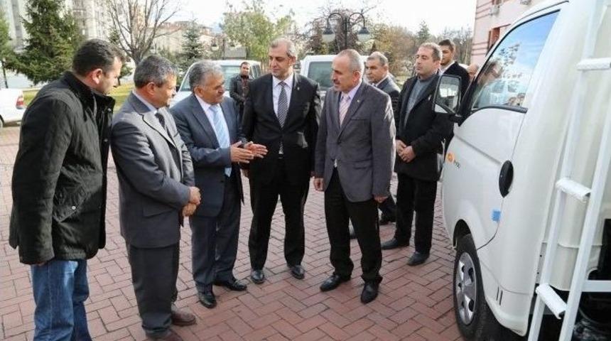 &Ccedil;evre Temizlik Vergileri İle 4 Adet Mini &Ccedil;&ouml;p Toplama Aracı