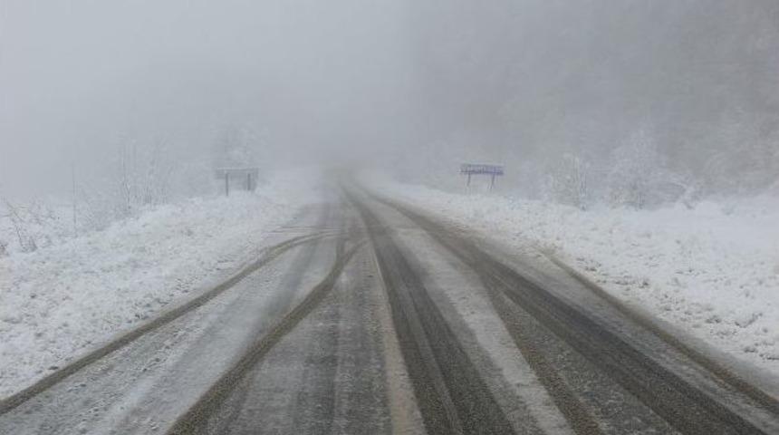 Bir İl&ccedil;e 3 G&uuml;nd&uuml;r Karalınlıkta