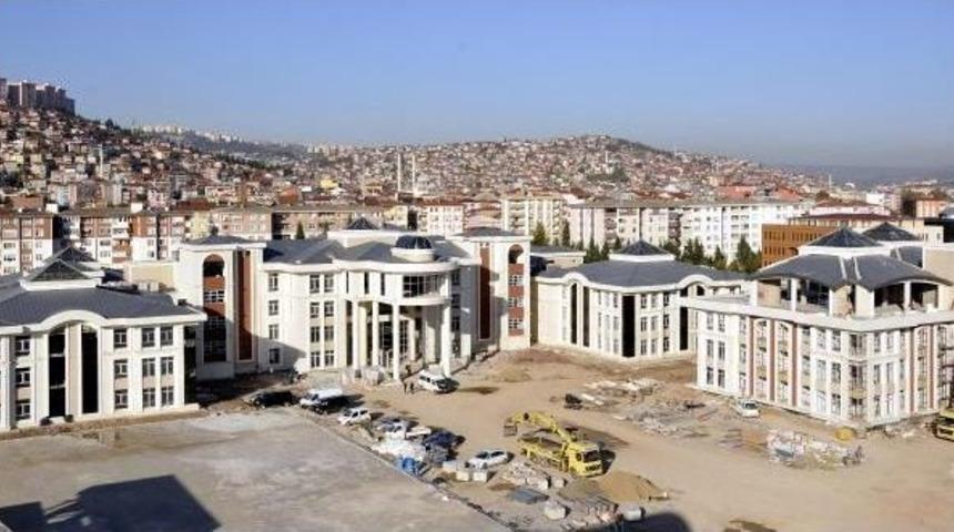 Bakan Işık: Cumhurbaşkanı İle Başbakan Arasına Nifak Sokmaya &Ccedil;alışılıyor