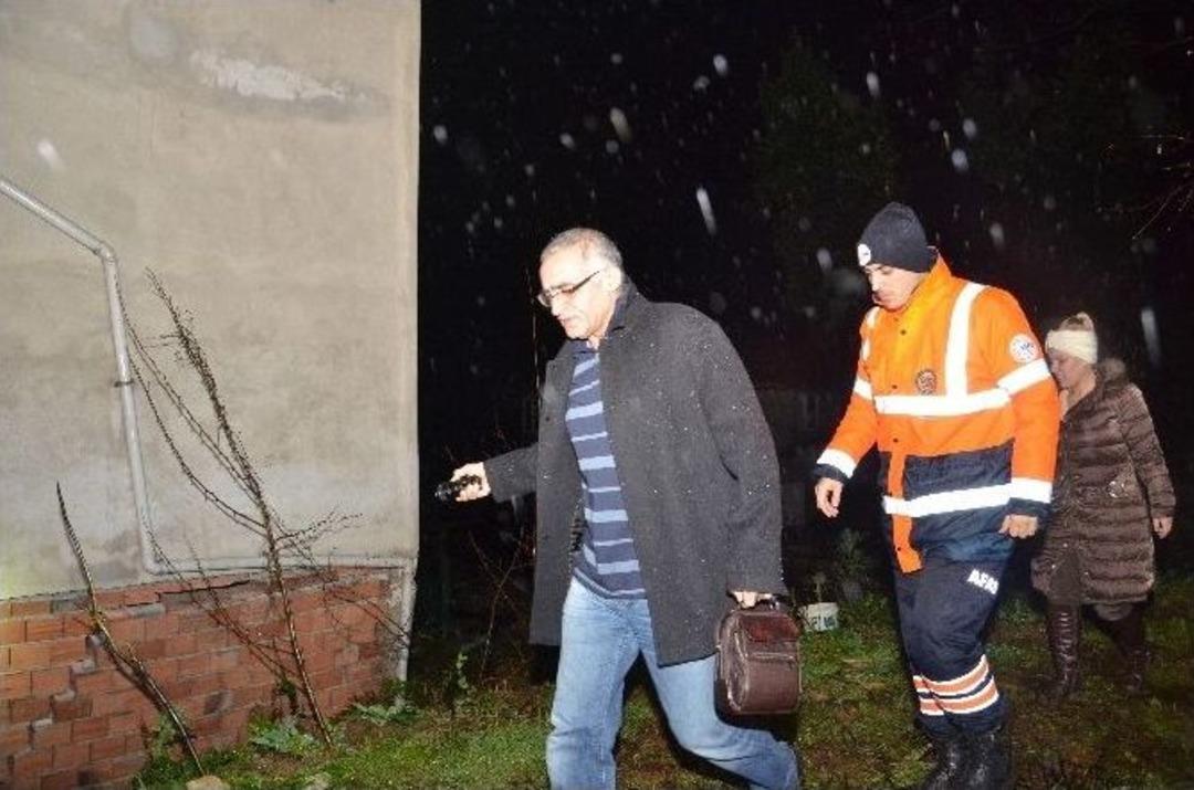 K&ouml;peğin Havlaması 6 Aileyi &Ouml;l&uuml;mden D&ouml;nd&uuml;rd&uuml;