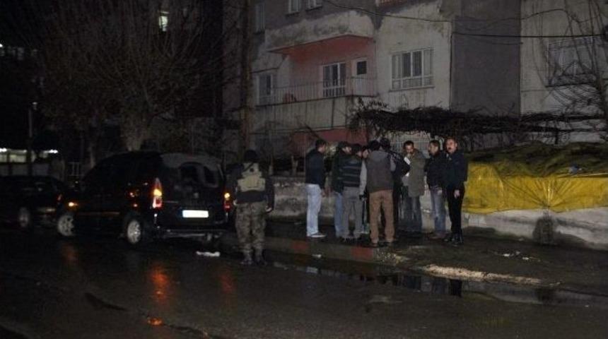 Batman&rsquo;da 2 Kişi G&ouml;zaltına Alındı