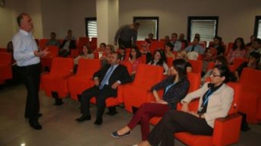 İzmit Belediyesi 2014’ü Eğitimle Geçirdi