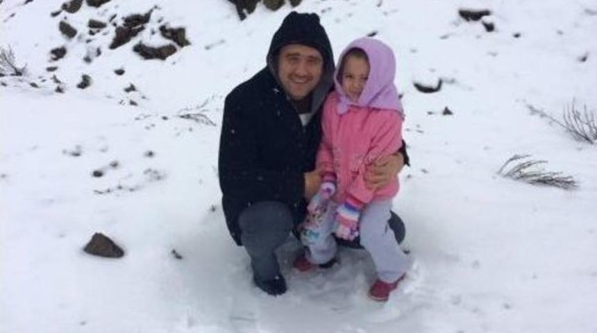 Aydın&rsquo;ın Y&uuml;ksek Kesimlerine Kar Keyfi