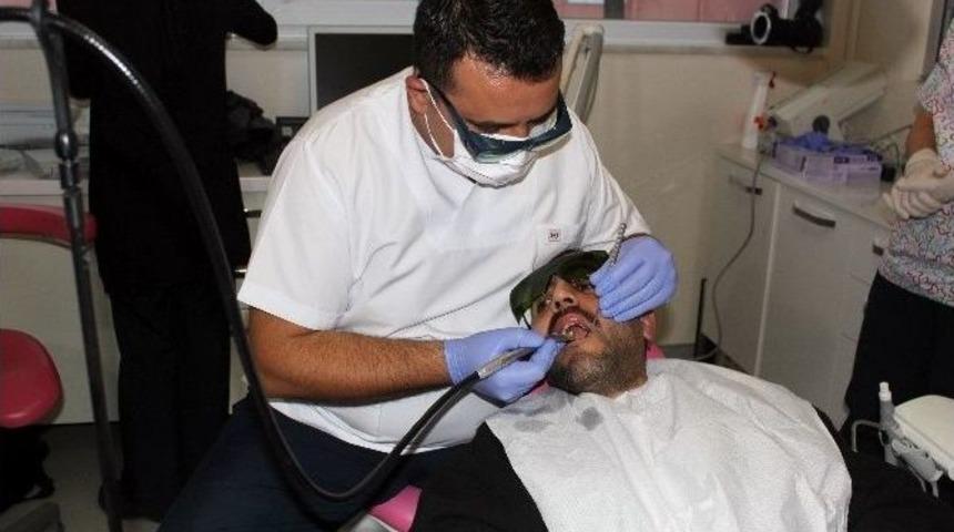 Diş &Ccedil;&uuml;r&uuml;klerine Ağrısız &Ccedil;&ouml;z&uuml;m