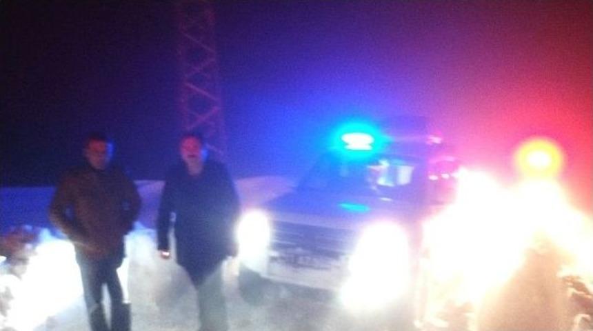Dağda Kedisiyle Mahsur Kalan Bek&ccedil;iyi Afad Kurtardı