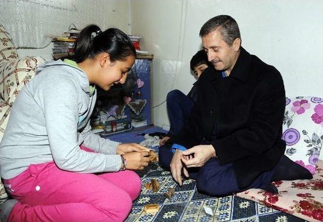 Başkan Tahmazoğlu: &ldquo;aile Ziyaretlerimiz 2015&rsquo;te De Devam Edecek&rdquo; 1