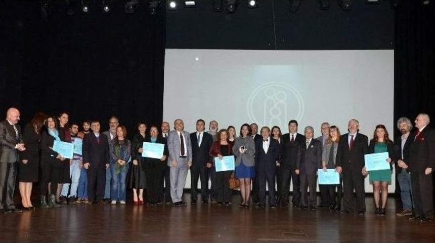 Tepebaşı Belediyesi&rsquo;ne Sağlıklı Yapılar Ve Şehircilik &Ouml;d&uuml;l&uuml;