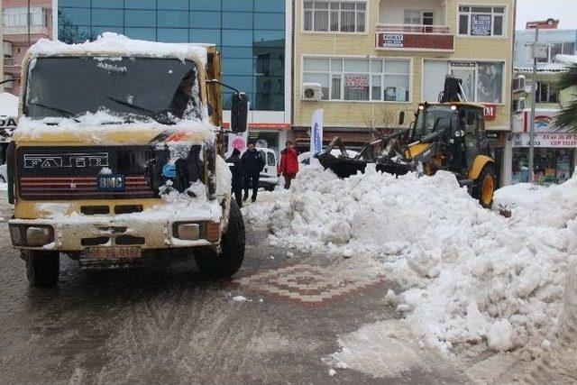 Çan’da Kar Temizlik Çalışmaları Başladı