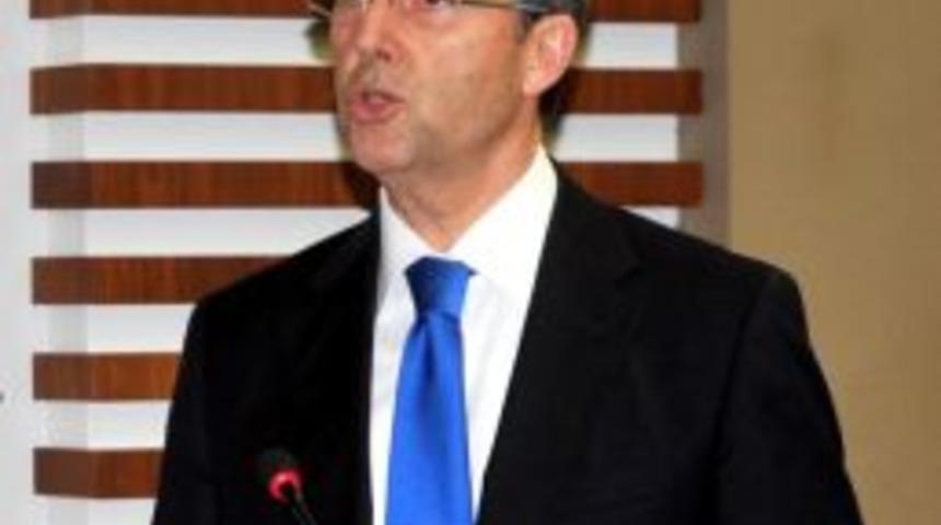 Ak Partili Sadık Badak: Radikal Irk&ccedil;ılık Biterse &Uuml;lkenin &Ouml;n&uuml; A&ccedil;ılır