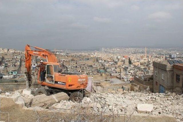 Mahallelinin Okul Sorunu 30 Yıl Sonra &Ccedil;&ouml;z&uuml;l&uuml;yor 2