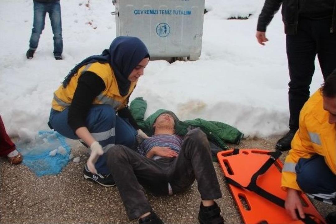 &Ccedil;ocukların Kar Oyunu Hastanede Bitti