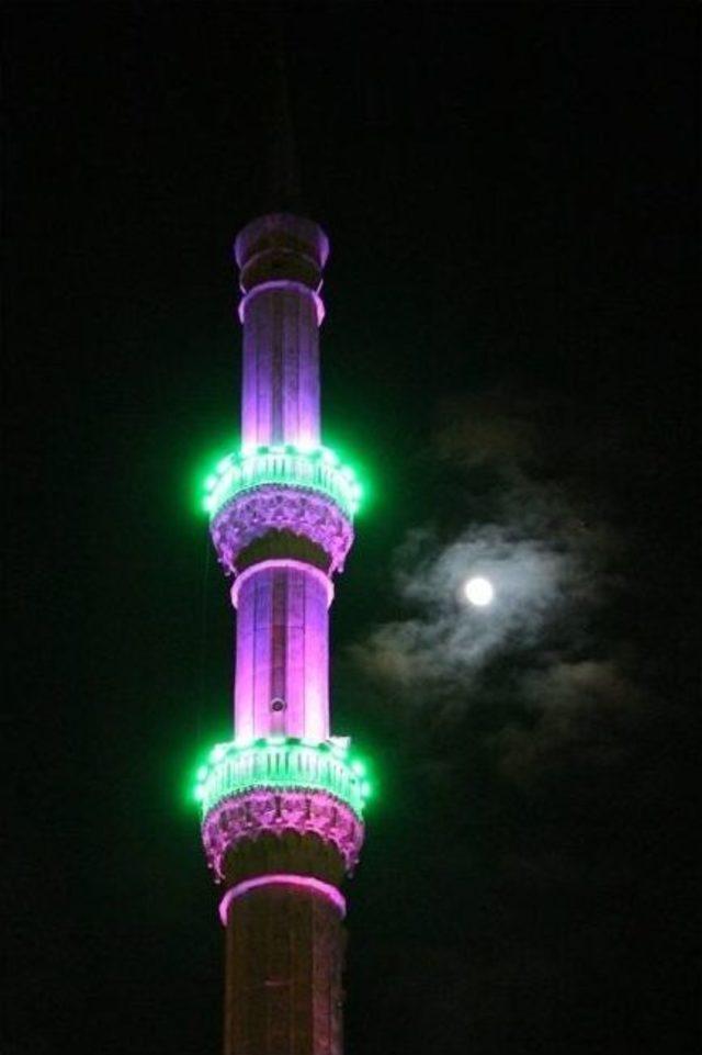 Erzurum’da Camiler Doldu Taştı 2