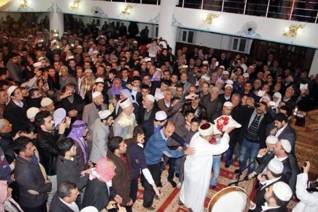 Şanlıurfa da Sakal-I Şerif İzdihamı 1