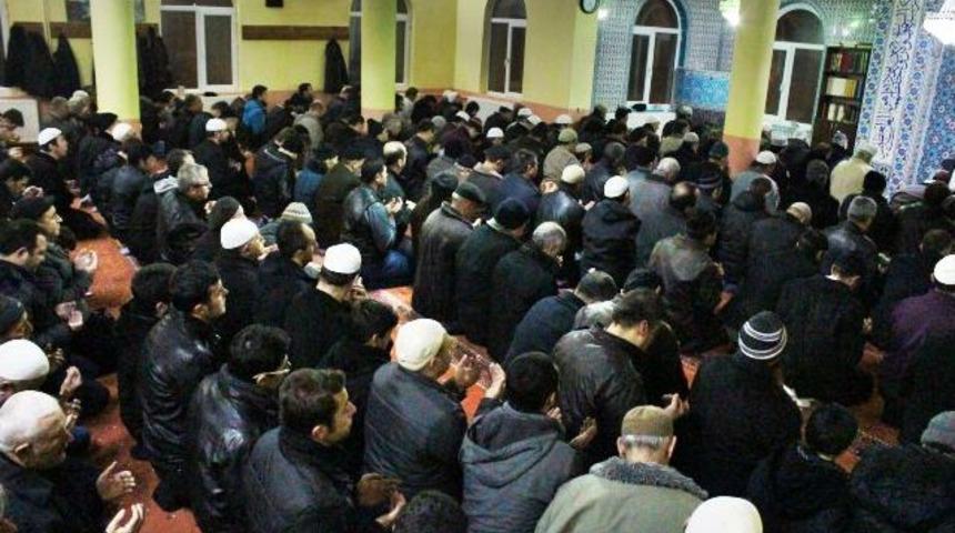 Mevlit Kandili Coşkuyla Kutlandı