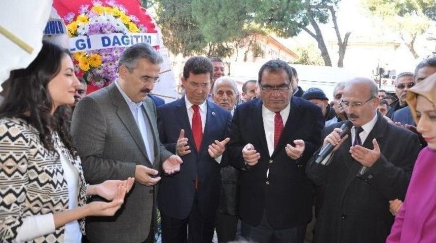 Nazilli Yeni Bir Eczaneye Daha Kavuştu