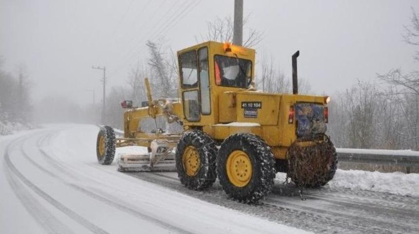 Kartepe&rsquo;ye Zincirsiz Ve Kış Lastiksiz &Ccedil;ıkışlara İzin Verilmiyor