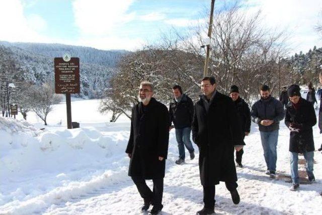 Bakan Yıldız Ailesi İle G&ouml;lc&uuml;k te Tatilde 3