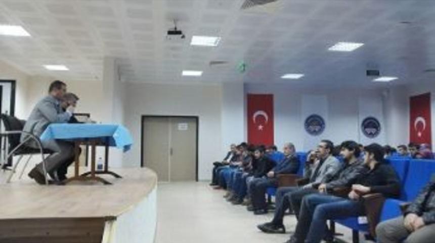 Kaymakam Erdemir, &Uuml;niversite &Ouml;ğrencilerinin Sorunlarını Dinledi