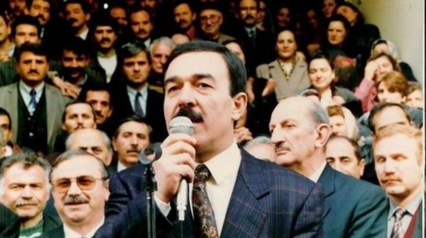 Eski Başkan &Ccedil;amaş&rsquo;ın Cenazesi Fatsa&rsquo;da