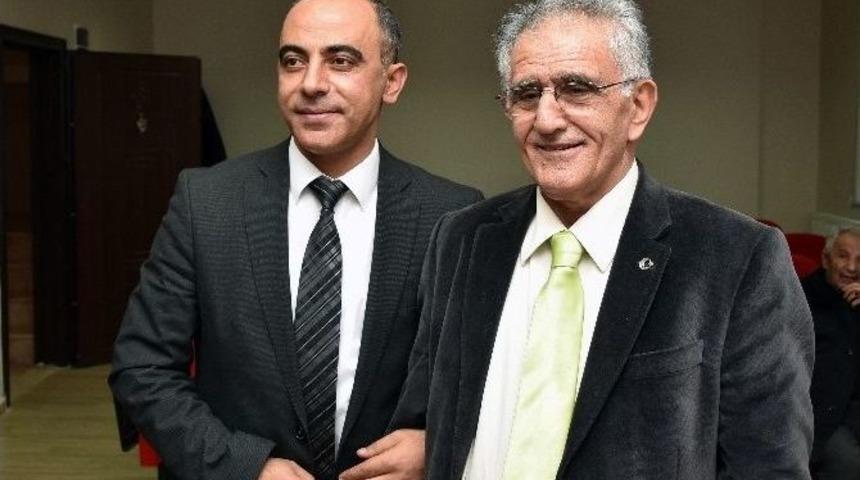 G&uuml;m&uuml;şhane Gazeteciler Cemiyetinde Bayrak Değişimi