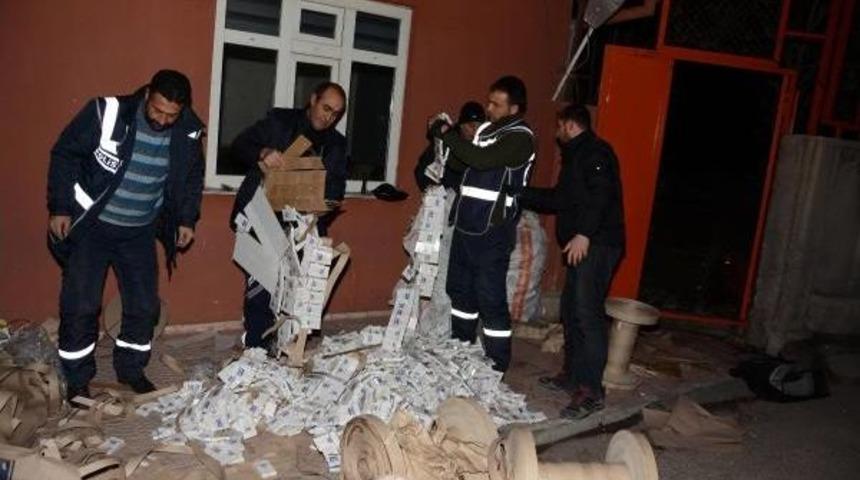 Paspas Ruloları Arasında 10 Bin Paket Sigara Ele Ge&ccedil;irildi