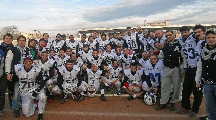 Amiraller Afyon&rsquo;da Zafere Y&uuml;r&uuml;rd&uuml;