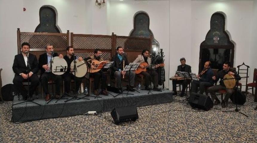 Ke&ccedil;i&ouml;ren&rsquo;de Bezm-i Safa Geleneği S&uuml;r&uuml;yor