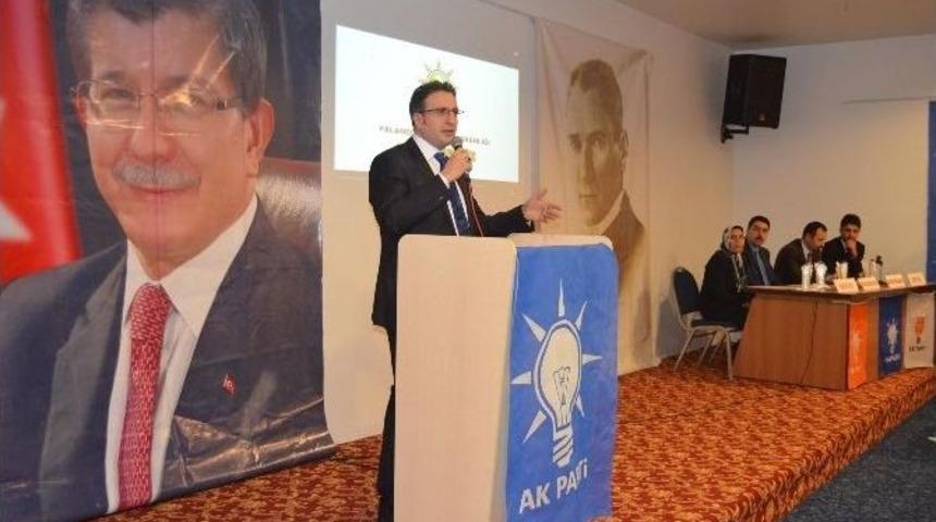 Ak Parti Paland&ouml;ken İl&ccedil;e Danışma Meclisi Toplantısı Yapıldı