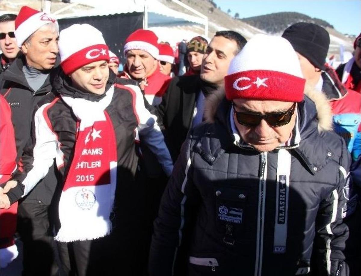 Asım&rsquo;ın Nesli Asrın Y&uuml;r&uuml;y&uuml;ş&uuml;nde