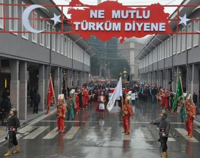 Balıkesir'de Sarıkamış Şehitleri İçin Yürüyüş