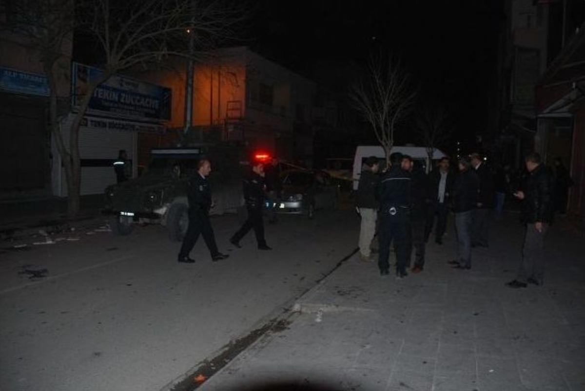 Batman&rsquo;da Bı&ccedil;aklı Kavga: 6 Yaralı