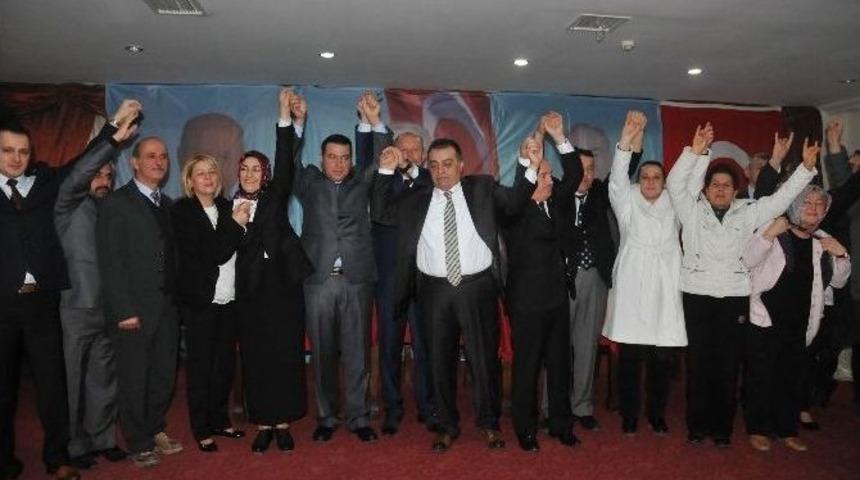 Ak&ccedil;akoca Mhp İl&ccedil;e Kongresi Yapıldı