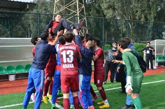 Adana’da Okullarası Genç Erkekler Futbol Müsabakaları