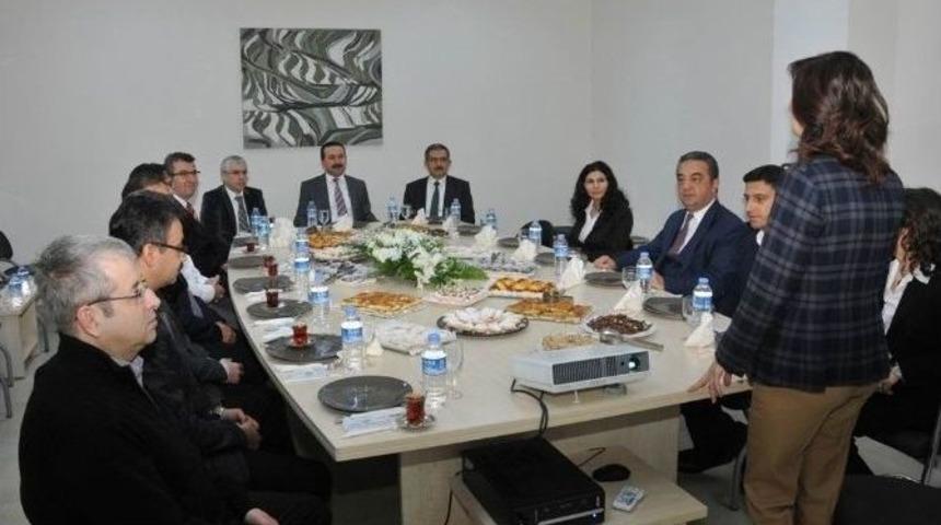 Rekt&ouml;r G&ouml;kbel&rsquo;den S&uuml;dam Ziyareti