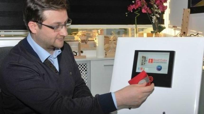 S&uuml;&rsquo;n&uuml;n &Uuml;rettiği Akıllı Gardırop &Ouml;d&uuml;l Getirdi