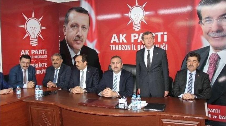 Ak Parti Trabzon İl Başkanı Revi&rsquo;ye Destek Ziyareti