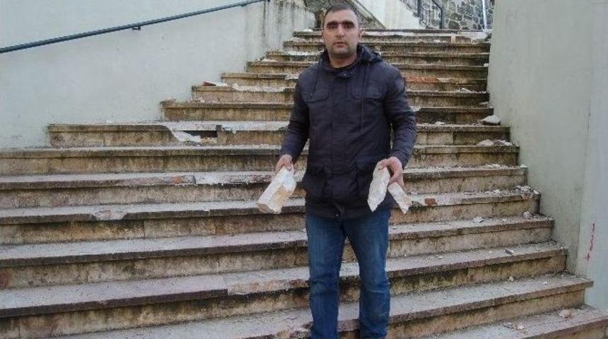 Restore Edilen Cami Bakımsızlıktan Yıkılıyor