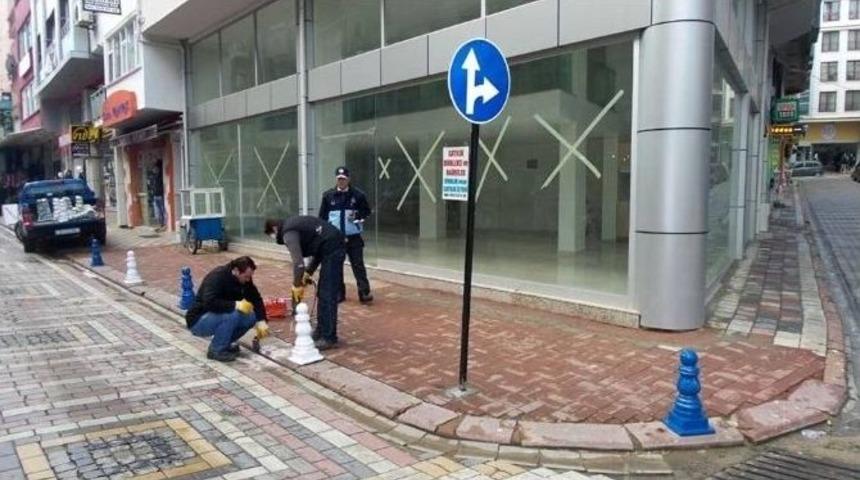 Biga&rsquo;da Caddelere Delinat&ouml;r Yerleştirildi