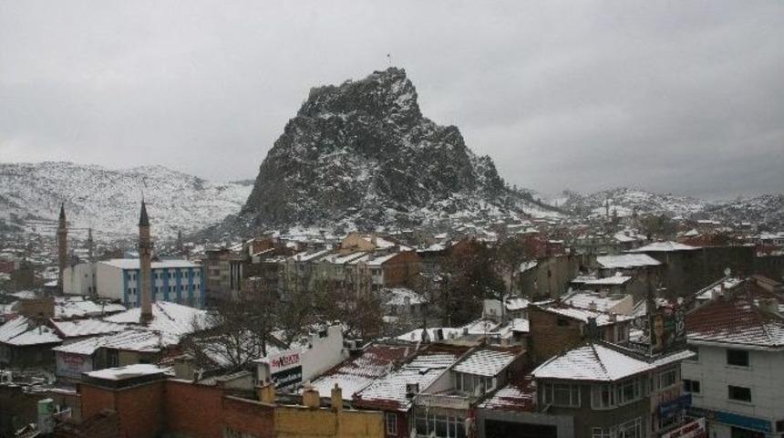 Afyonkarahisar&rsquo;da Kar Alarmı