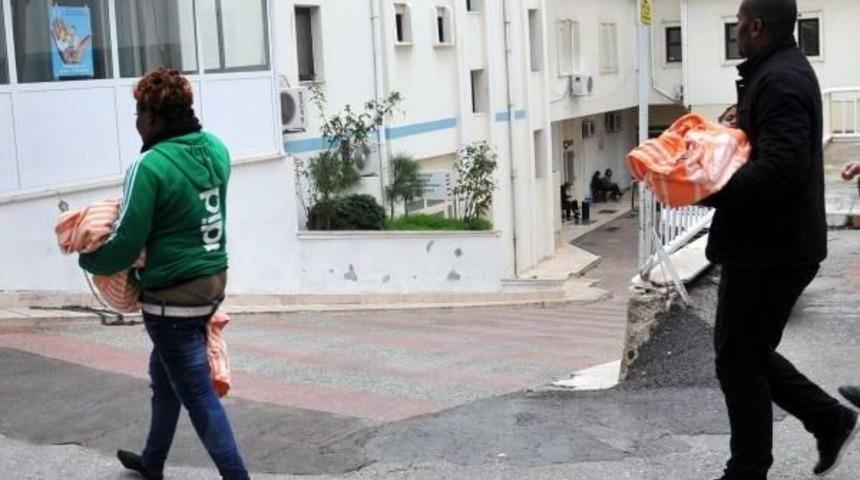 Bodrum'da Şişme Botta 27 Ka&ccedil;ak Yakalandı