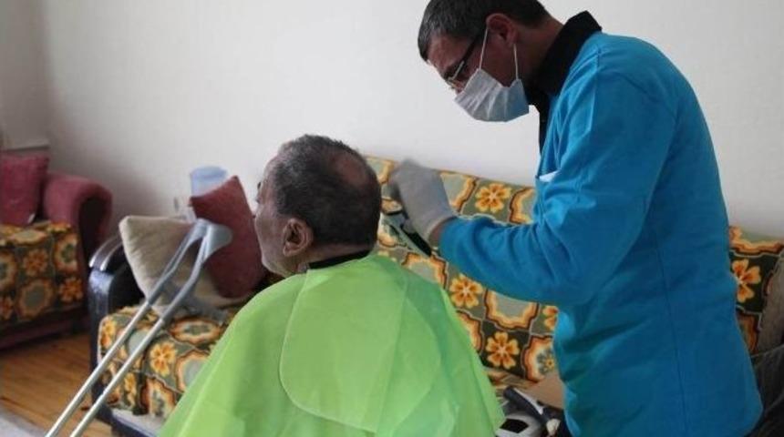 Sel&ccedil;uklu&rsquo;da 2014&rsquo;te 257 Evde Yaşlı Bakım Hizmeti Verildi