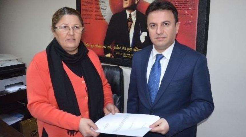 Fatsa&rsquo;da Ak Parti&rsquo;nin Yeni Y&ouml;netim Kurulu &Uuml;yeleri Mazbatalarını Aldı