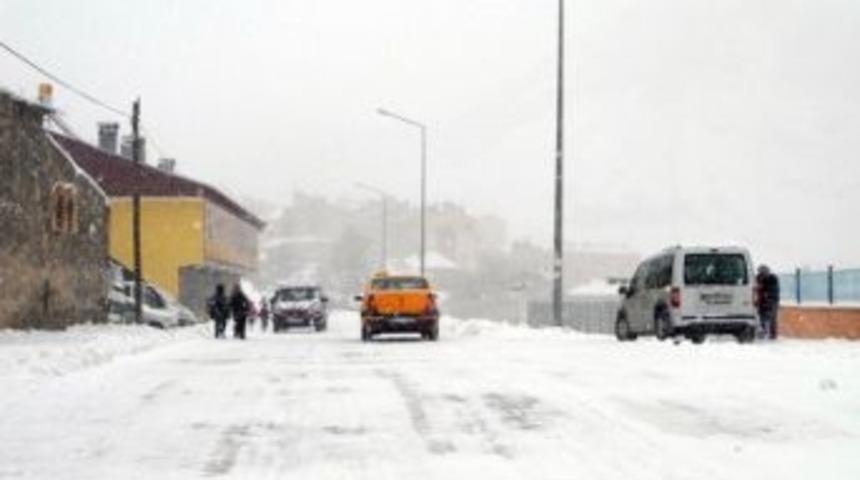 P&uuml;l&uuml;m&uuml;r&rsquo;de Okullar İki G&uuml;n Tatil Edildi