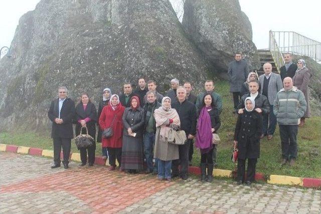 Kaymakam Ve Okul Müdürleri Çevre Gezisinde