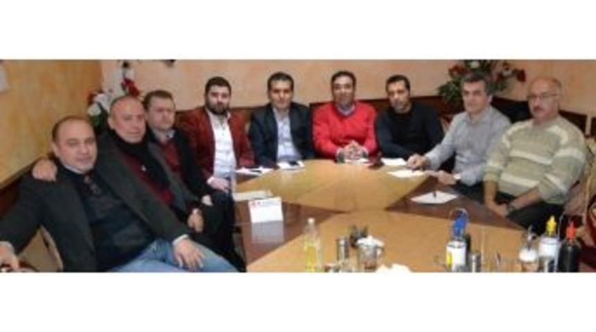 Almanya&rsquo;daki Karab&uuml;kl&uuml;ler Sevgi Gecesinde Buluşacak