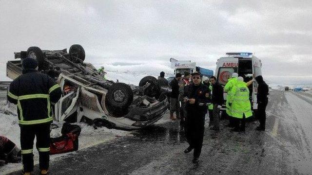 Kütahya’da Trafik Kazası: 6 Yaralı