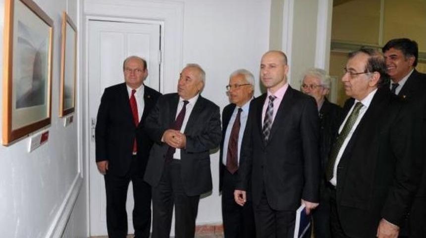 Ad Vakfı Karikat&uuml;r Sergisi Adana'da